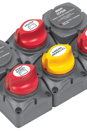 Battery Distribution Cluster for Twin Outboard Engine with Three Battery Banks